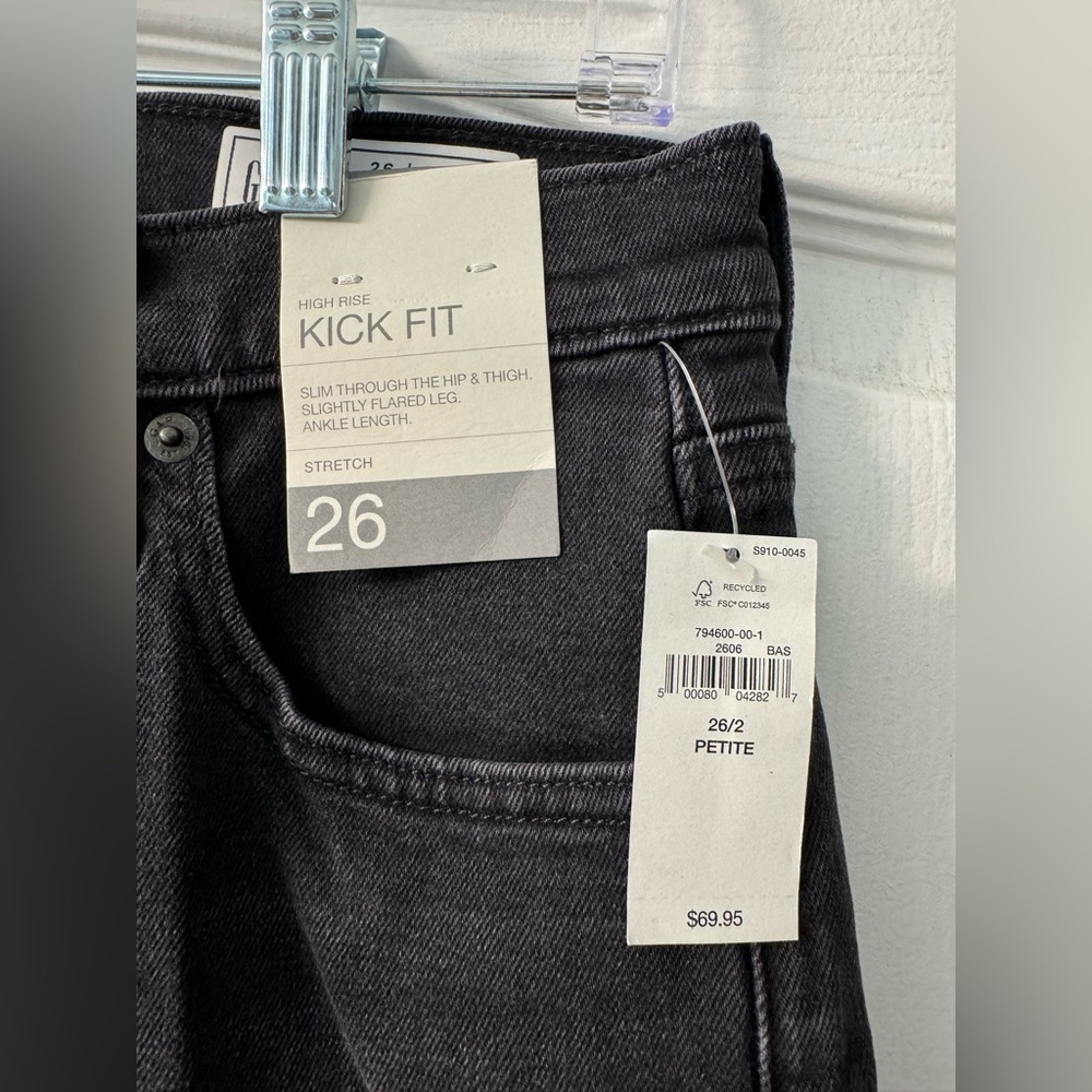 GAP Washed Black High Rise Kick Fit Jeans NEW - Picture 8 of 16